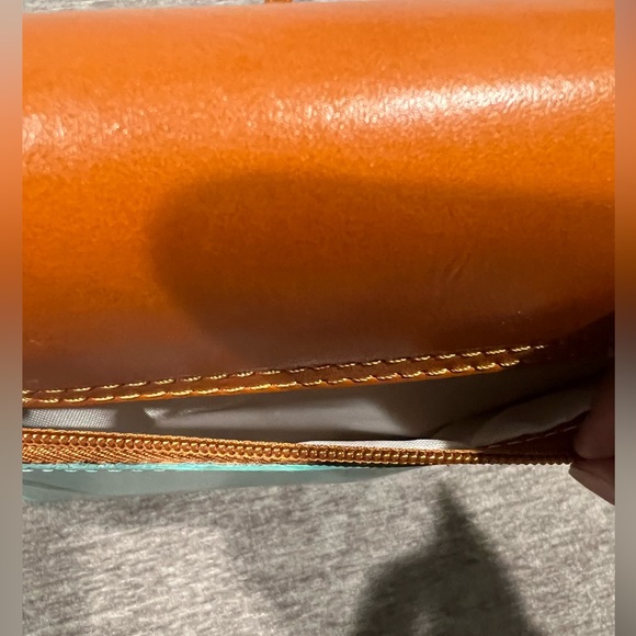 L’Artigiano Blue Leather Crossbody Bag - Picture 7 of 15